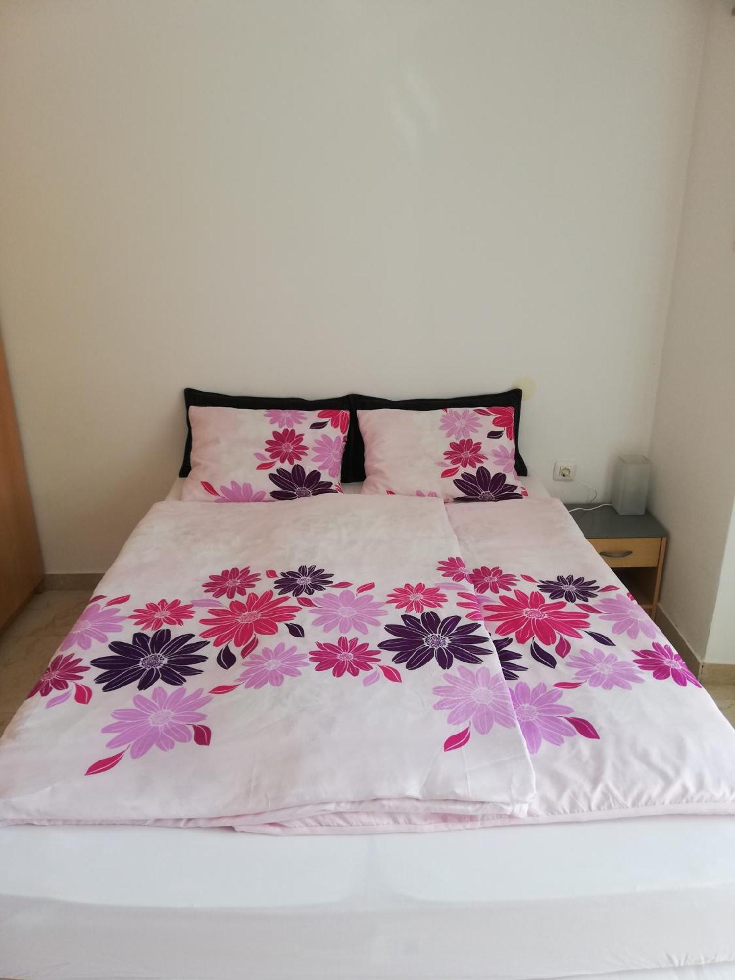 פיראן Apartments Pronavtik מראה חיצוני תמונה