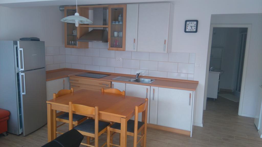 פיראן Apartments Pronavtik מראה חיצוני תמונה