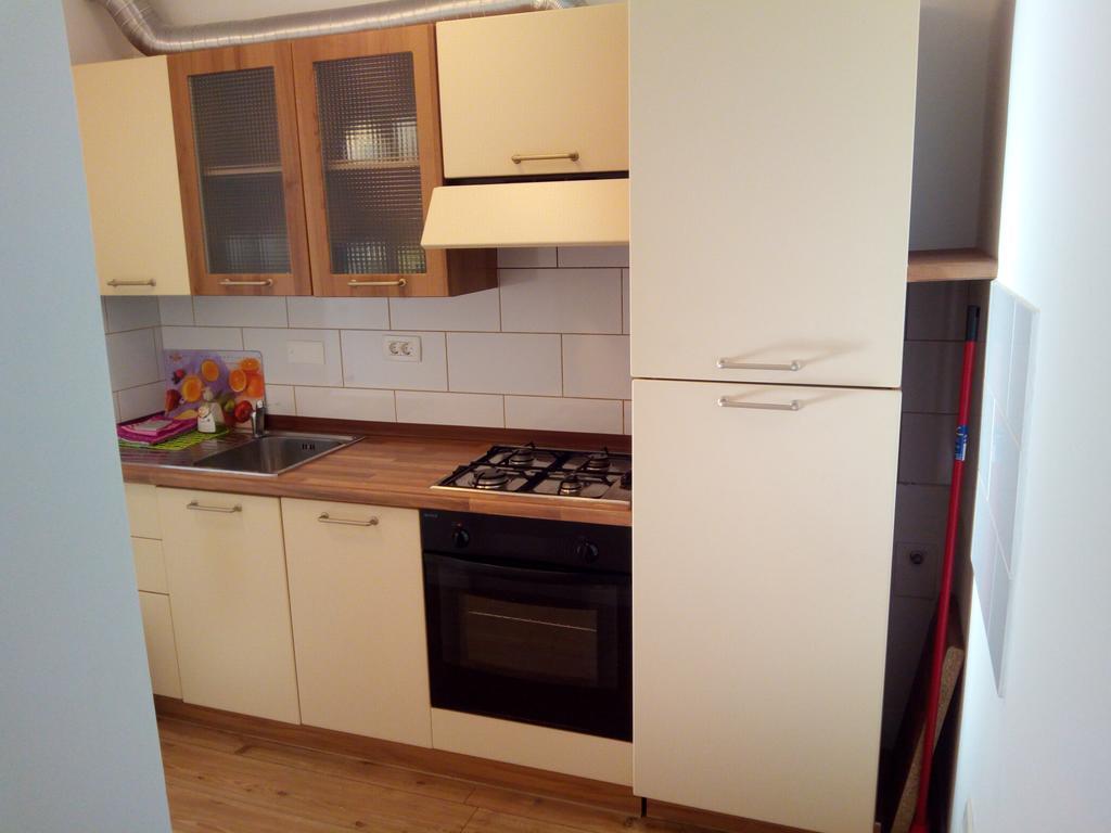 פיראן Apartments Pronavtik מראה חיצוני תמונה