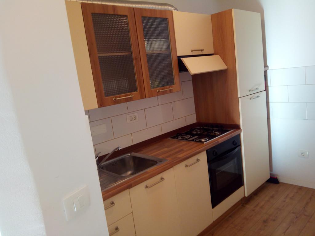 פיראן Apartments Pronavtik מראה חיצוני תמונה