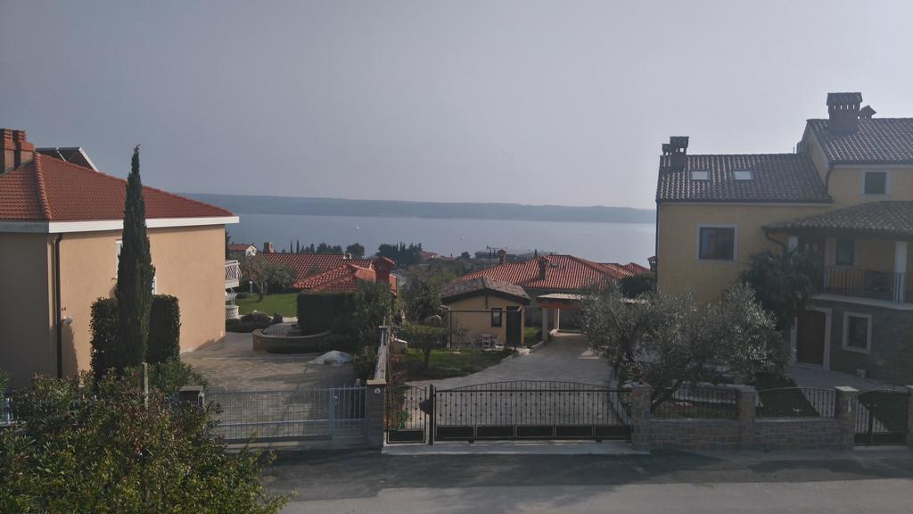 פיראן Apartments Pronavtik מראה חיצוני תמונה